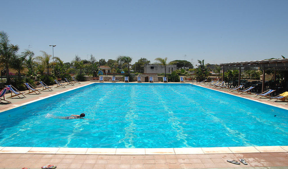 Racar Hotel Frigole Exterior photo